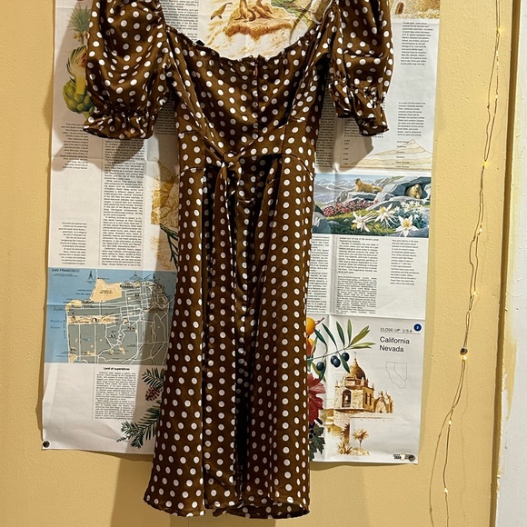 ASOS brown polka dot satin dress with puff sleeves - Picture 2 of 3